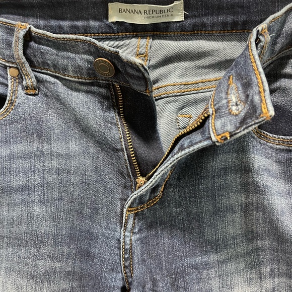 Banana Republic size 29 jeans - Picture 2 of 3